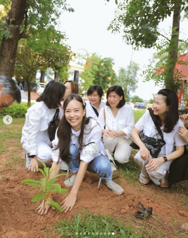 ‘เต้ย-ครอบครัว’ ทำบุญใหญ่ เป็นประธานสร้างโบสถ์ และเจดีย์ 