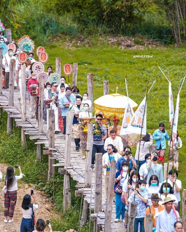 ญาญ่า เมินดราม่า ควงคู่ ณเดชน์ เดินหน้าทำบุญ เผยช็อตหวานๆเพียบ