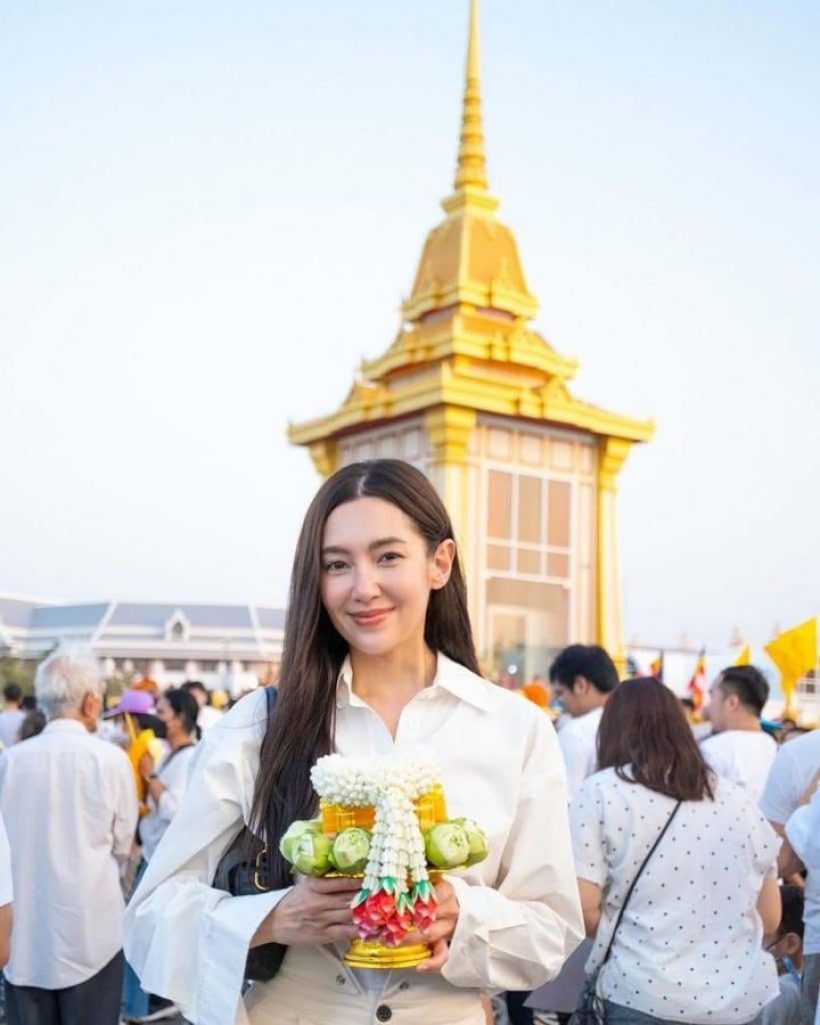 เบลล่า ราณี“ ไหว้พระบรมสารีริกธาตุ-พระอรหันตธาตุ