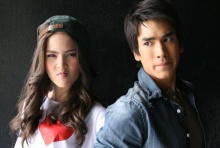 ชาวเน็ตติงณเดชน์ หยอกญาญ่า อีปอบเอ๊ย  !  เล่นแรงไป (ชมคลิป)