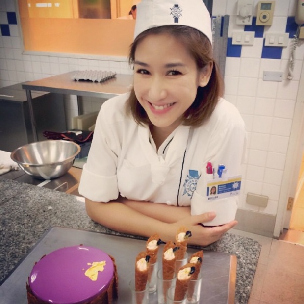 ป๊อก ปิยธิดา ขึ้นแท่นเชฟ จบโรงเรียนสอนทำอาหารดัง Le Cordon Bleu