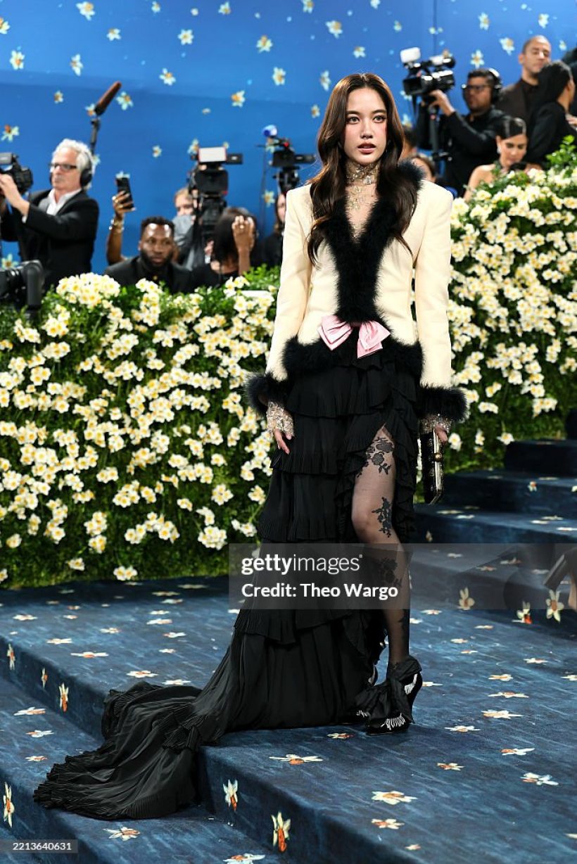 สื่อนอกเผย นางเอกไทยร่วมงาน Metgala เสียงชมกึกก้อง หลายคนไม่รู้จักแต่โดนตก