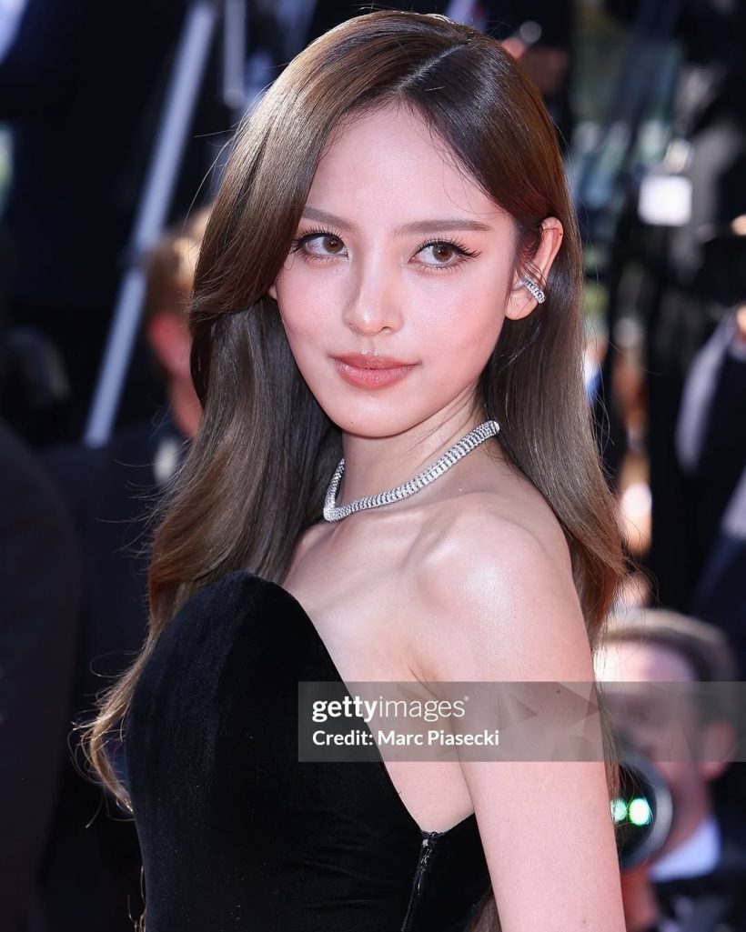 ครั้งเเรกของ ณิชา ณัฏฐณิชา บนพรมเเดงคานส์ สวยไร้ที่ติโนฟิลเตอร์