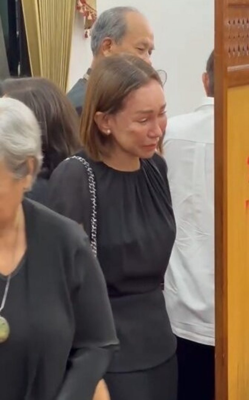 ดาราสาวดังร่ำไห้ กราบลาผู้มีพระคุณ เอ๋ ไพโรจน์ ผู้ให้โอกาส2ครั้ง