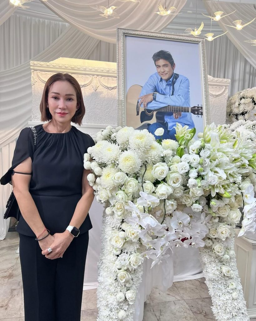ดาราสาวดังร่ำไห้ กราบลาผู้มีพระคุณ เอ๋ ไพโรจน์ ผู้ให้โอกาส2ครั้ง