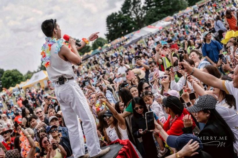 เสียงกรี๊ดกระหึ่ม! โตโน่ ลั่นคำนี้กลางคอนเสิร์ต ทัวร์ยุโรปคนไปดูเเน่น