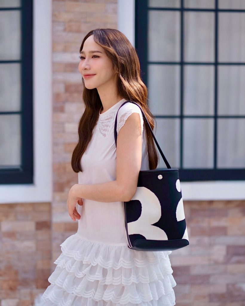 เปิดค่าตัวนางเอกแพงที่สุด อั้ม พัชราภา หลังถูกสงสัย ออกจากช่อง 7 แล้ว
