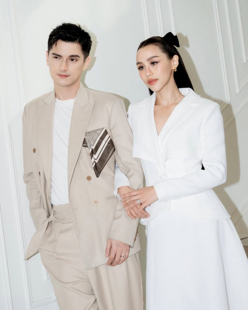 ลุ้น!! คู่รักดาราตัวท็อปมีทายาท ไปร่วมงานแต่งตัวเอง