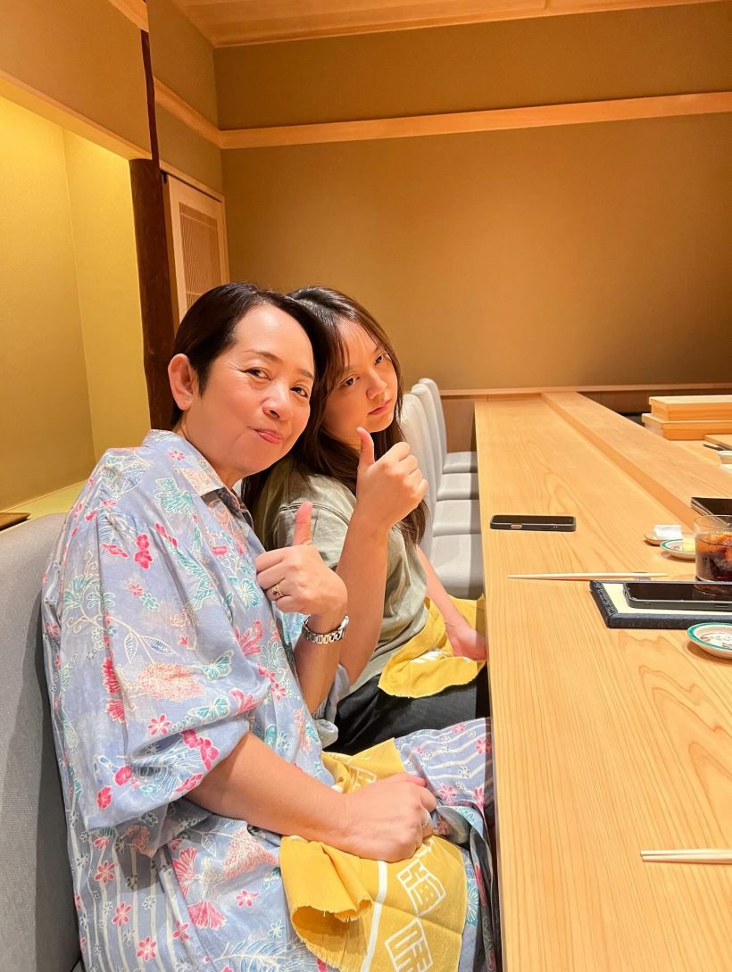 เปิดภาพ น้องสาวณิชา ณัฏฐณิชา ที่ไม่ค่อยได้เห็นออกสื่อ