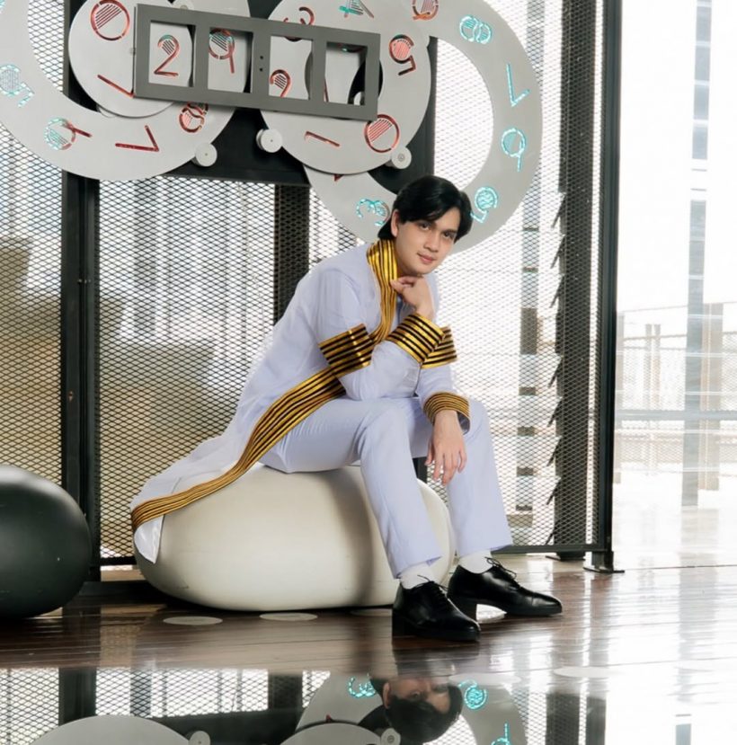 พ่อน็อต-แม่กวาง หายเหนื่อย ส่งลูกชายคนโตถึงฝั่งฝันแล้ว