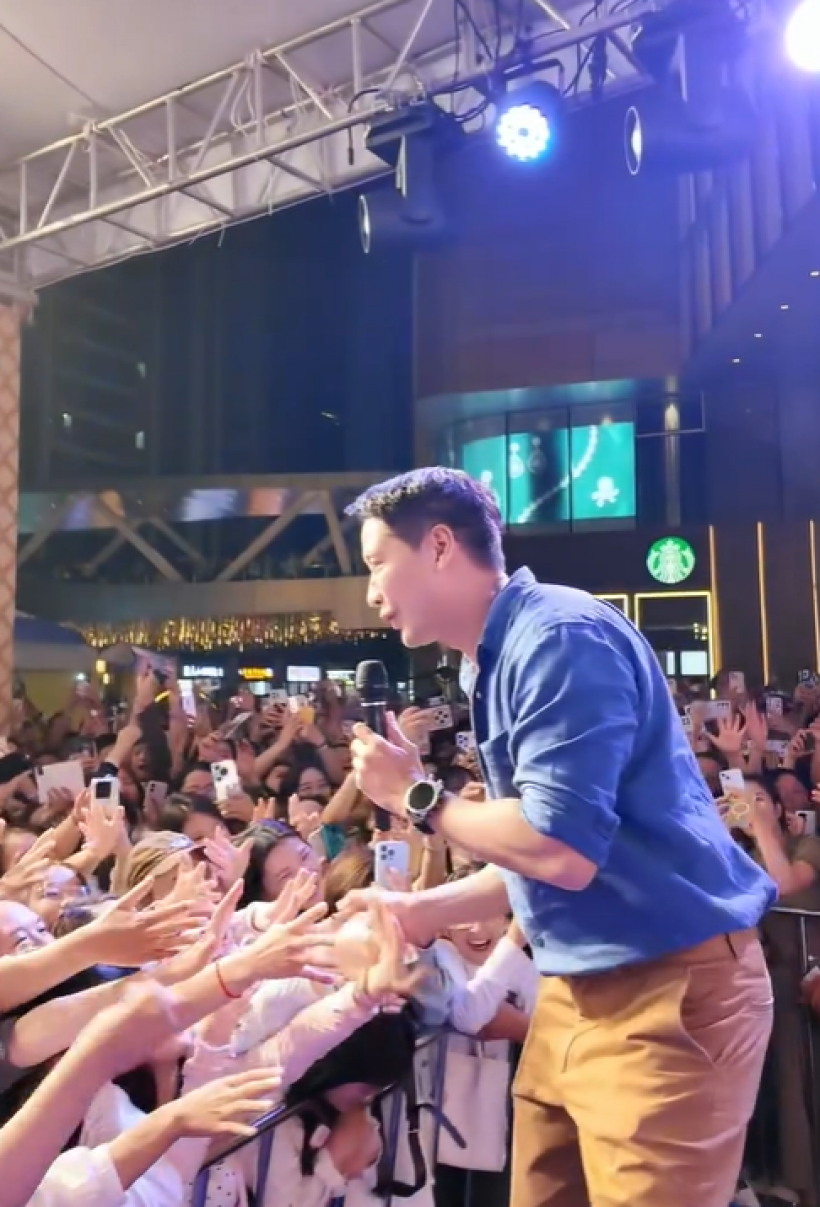 อีเว้นท์เเตก! พระเอกไทยโผล่จีน เเฟนๆเเห่ต้อนรับเพียบ