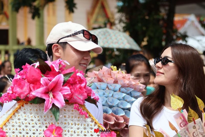 น่ารักมาก! คู่รักน้อยสีเกี่ยวก้อยทำบุญกฐินใหญ่ ซ่อมหลังคาโบสถ์