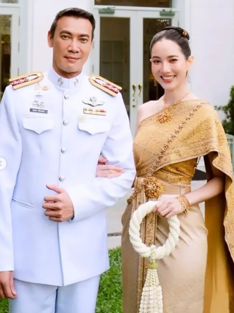 พรหมลิขิตทำงาน หมวดอ๋อสละโสด!ไม่คิดแต่งงาน...จนมาเจอเธอ!