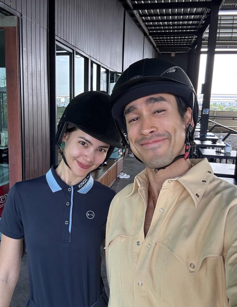 อื้อหือ! พี่พระเอกคนดัง คลั่งรักสุดๆ วิดีโอคอล จุ๊บหวานใจผ่านมือถือ