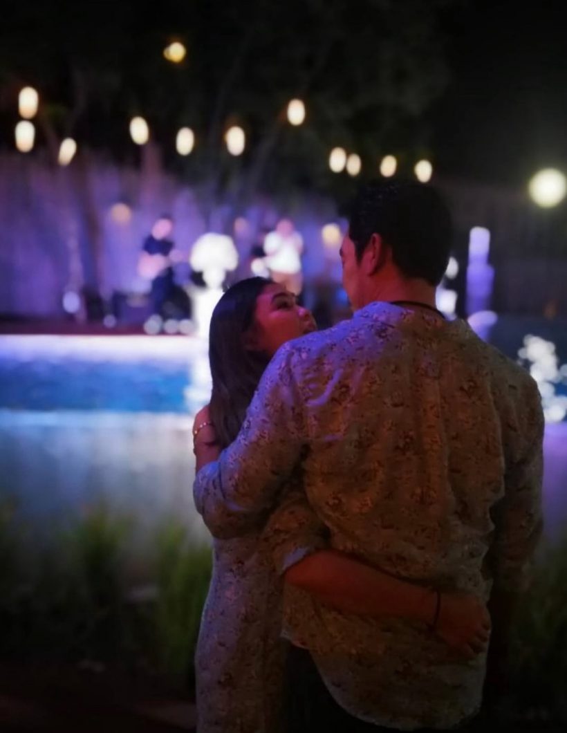 8 ปีแล้วยังหวานเจี๊ยบ! "ชาคริต" เผยเคล็ดลับมัดใจ "แม่แอน" อ่านแล้วเขินตัวบิด