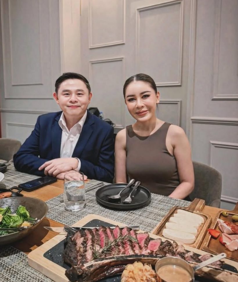 เป็กกี้ เผยข้อความนิยายเรื่องหนึ่ง ลั่นสนุก ใครแต่งเอ่ย?