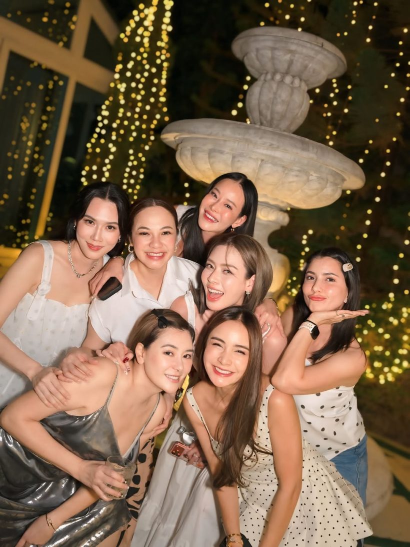 เปิดบ้านหรู หนุ่ม-เมย์ แค่มุมสระว่ายน้ำก็อลังตาแตกแล้ว