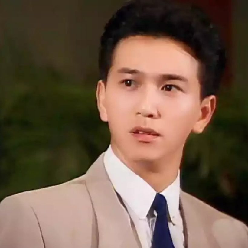 ซุปตาร์ฮ่องกงยุค90 โพสต์อวดลายเซ็นต์จากนางเอกไทยคนสวย