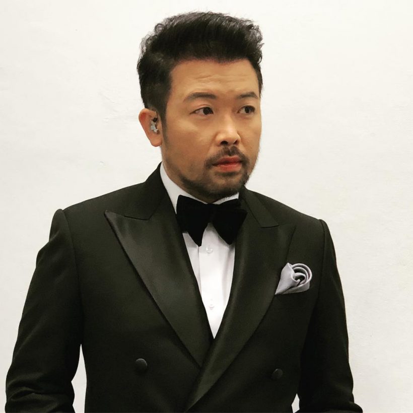 เกิดอะไรขึ้น จู่ๆ เพจ พาเปิดประวัติ พิธีกรดัง น้าเน็ก