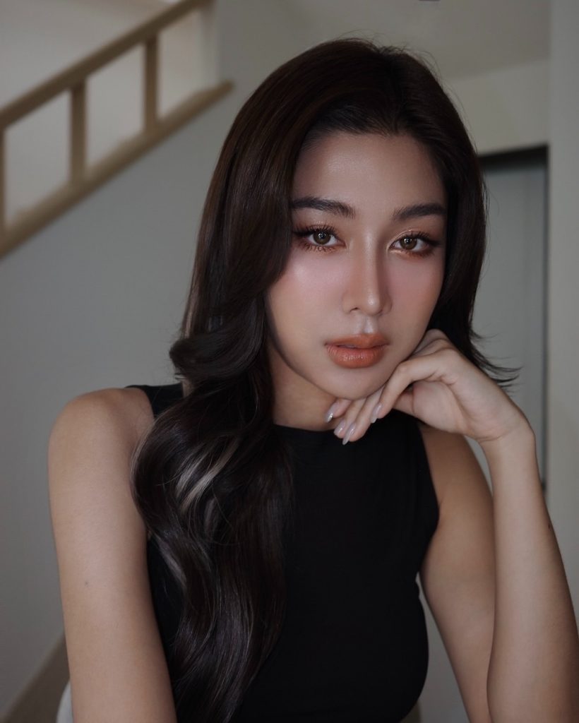 น้ำตาลหก! นางเอกสาว-แข้งทีมชาติ กับซีนจุ๊บหัว หวานกว่านี้มีอีกมั้ย?