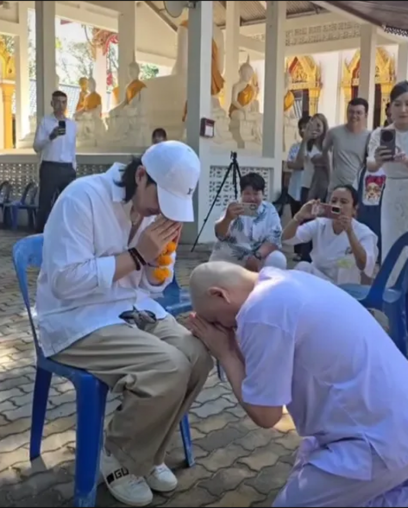 เปิดนาทีซึ้ง! นาคทนายแก้ว ก้มกราบขอขมา หนุ่มกรรชัย