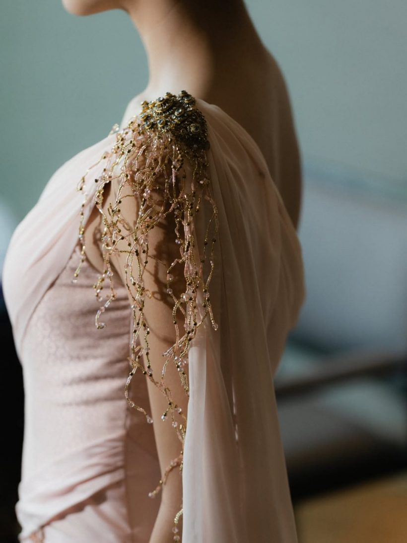 ส่องดีเทล ชุดไทยงานเเต่ง ยิหวา สวยเเพงระยิบระยับ