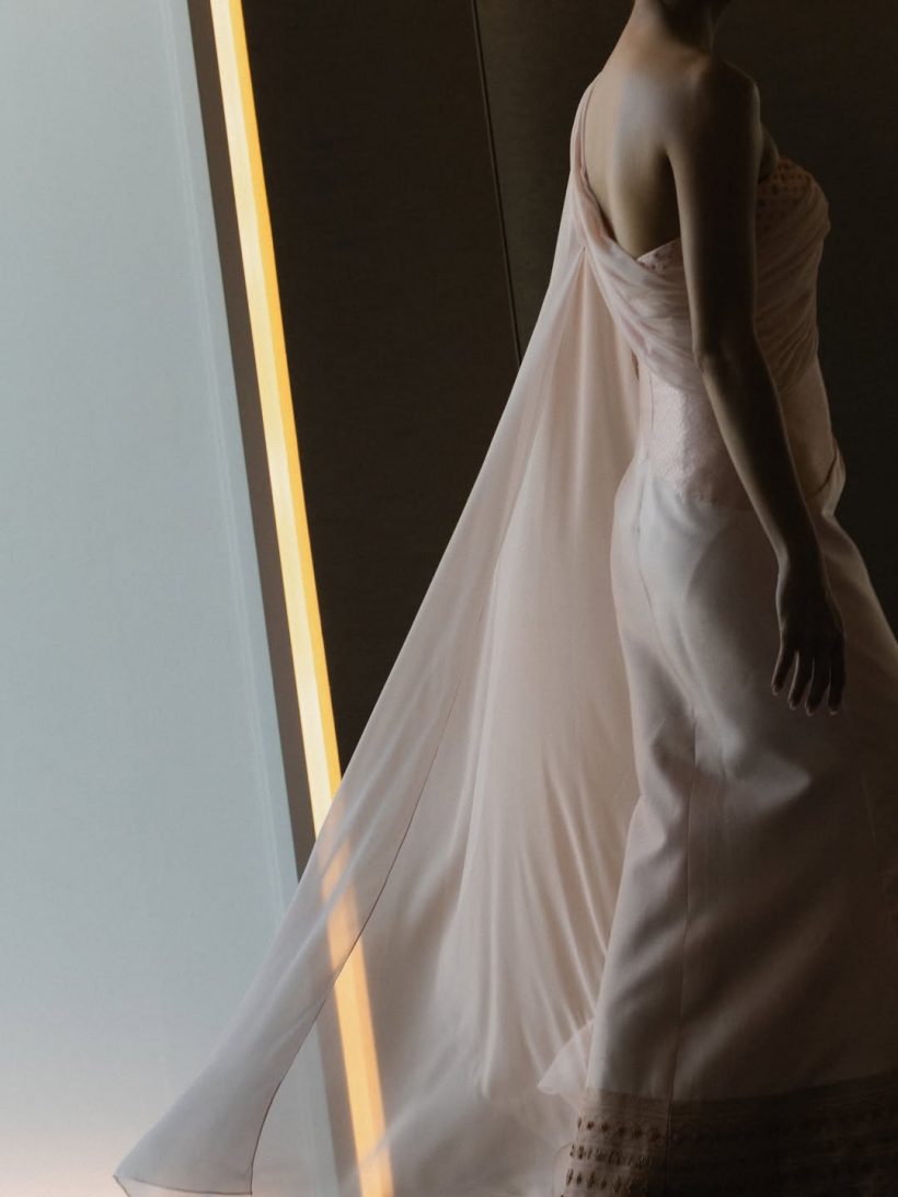 ส่องดีเทล ชุดไทยงานเเต่ง ยิหวา สวยเเพงระยิบระยับ