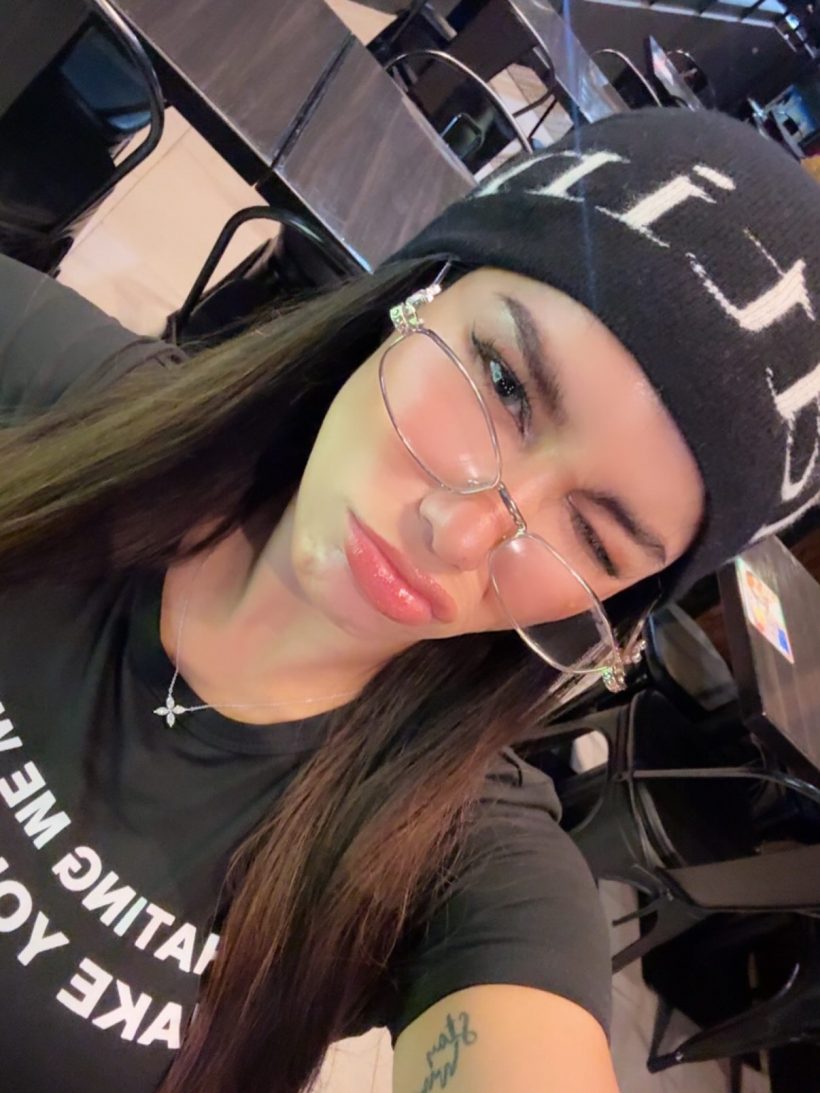 ส่องประวัติ พราด้า ธันย์สิตา นางงามสาวผู้คว้าหัวใจท่านอ้น