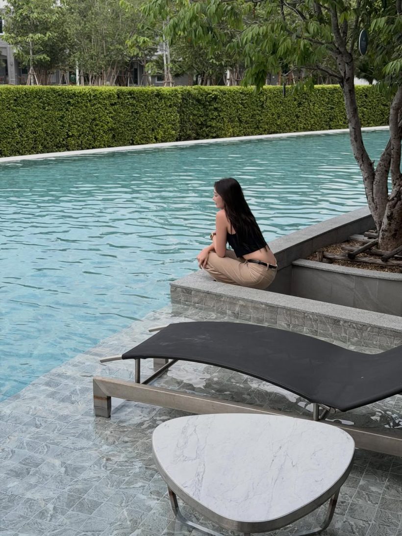 คู่รักคู่นี้ ซื้อบ้านแล้ว ไม่ซีเรียสถ้าคนมองอยู่ก่อนแต่ง