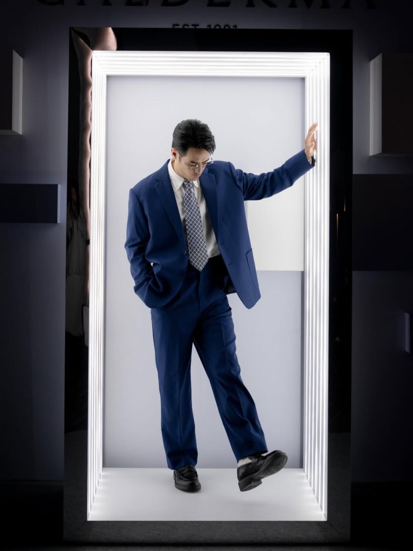 แฟนๆตกใจ! ไร้เงา พระเอกตัวท็อป ร่วมงานบอลช่อง 3