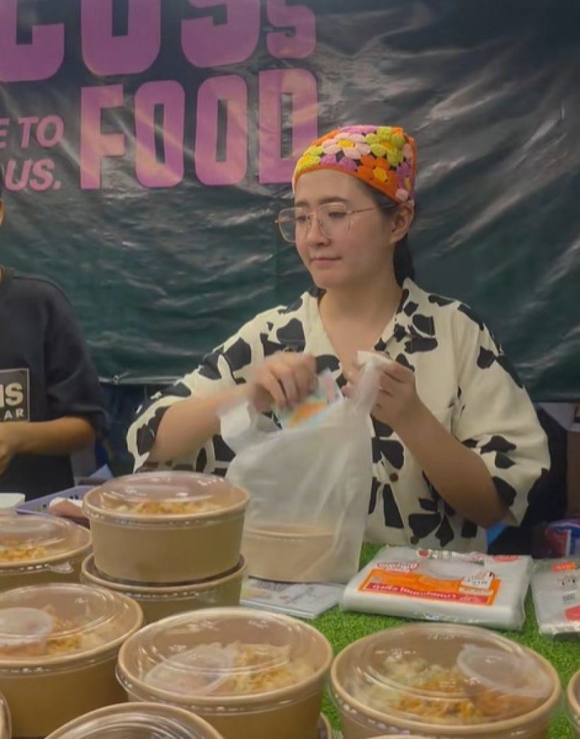 ตัวจริงเสียงจริง! นางเอกดังคนนี้ โผล่ขายของที่งานวัด