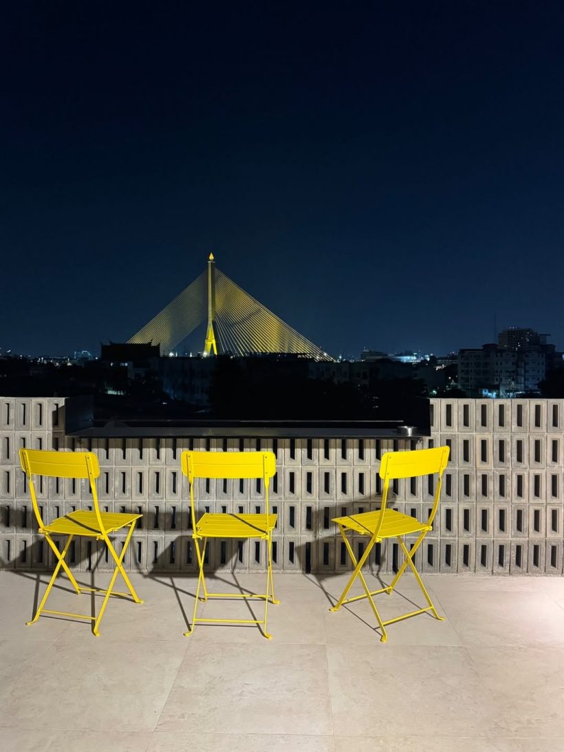 พระเอกดัง อวดโฉมออฟฟิศหรู สวยจนอยากให้คนบนฟ้าเห็น