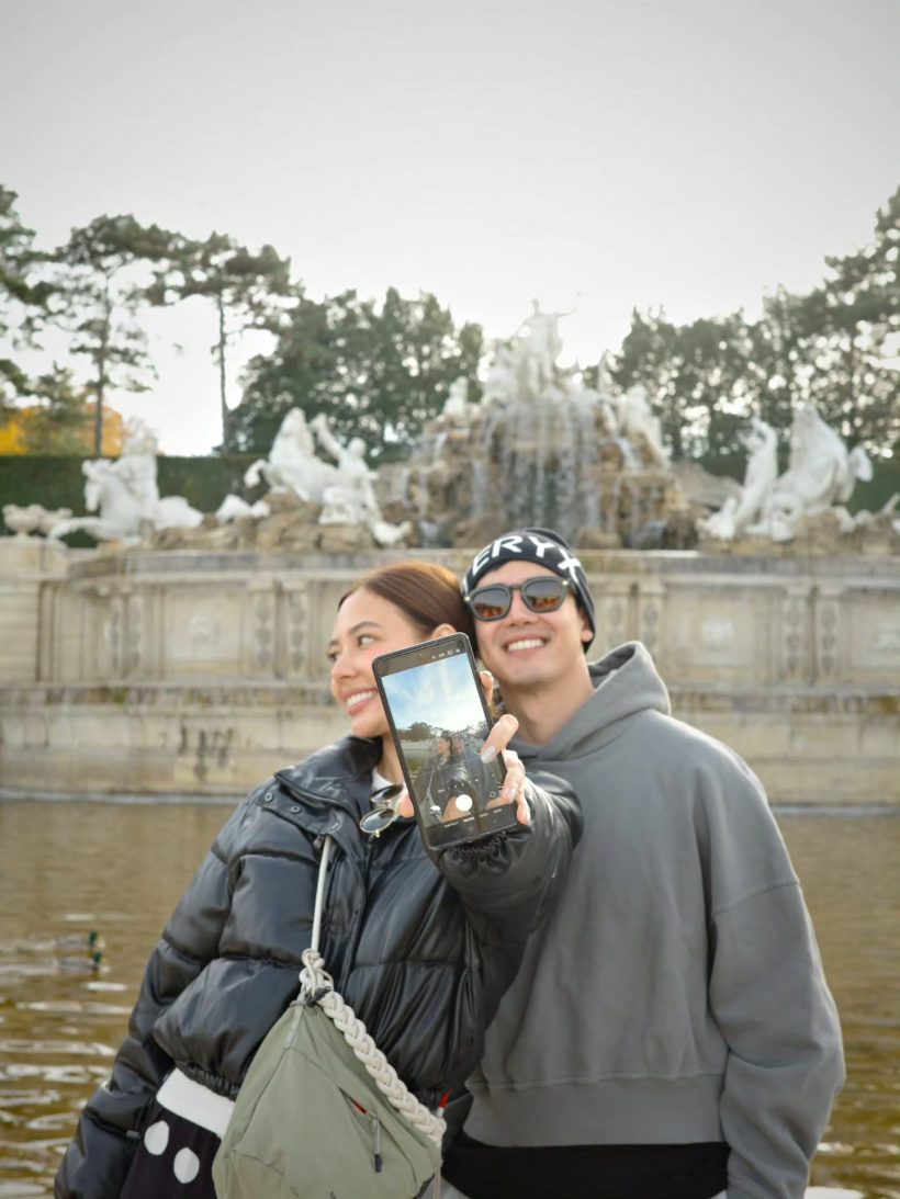 โคตรสุด!เดทแรกนางเอกดัง! ผู้ชายพานั่งกินหมูปิ้งในปั้ม!