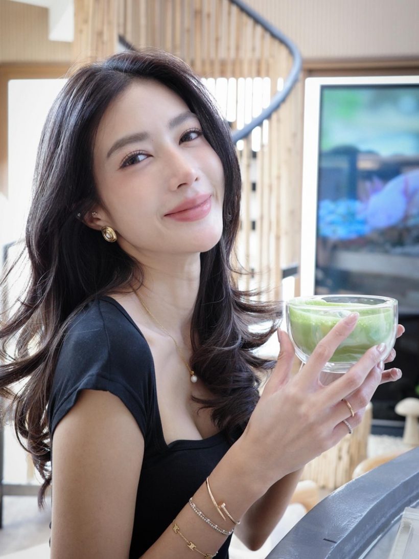 นางเอกดัง เมินดราม่ามูฟออนเร็ว โบ้ยถามสถานะฝ่ายชาย