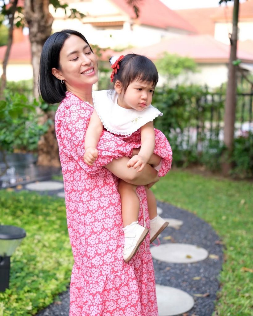 ซูมตาแตก!! ดาราสาวดังคนนี้ กำลังท้องลูกคนที่ 3 หรือเปล่า