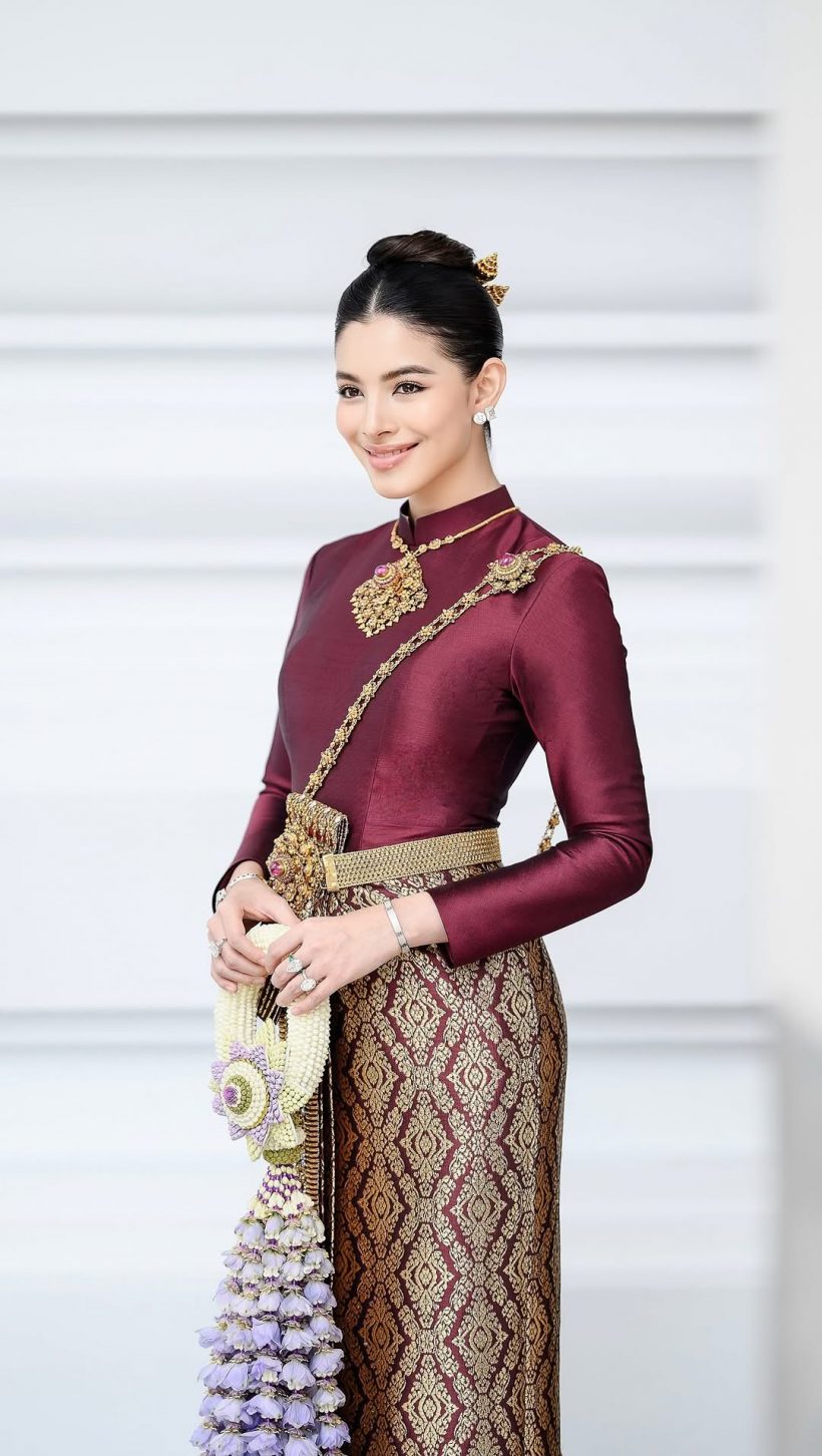 เปิดภาพ 3 สาวตระกูลสิงหะ สวยผู้ดีมาแต่รุ่นแม่ถึงรุ่นลูก