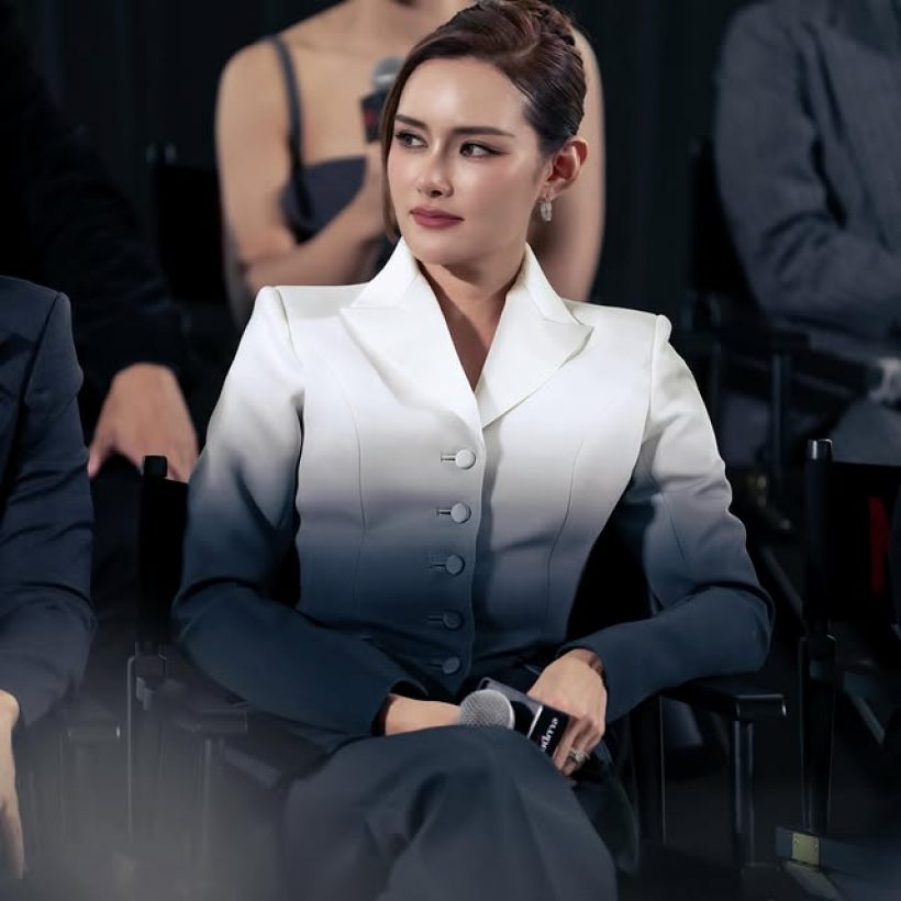 หญิงรฐา เคลื่อนไหวปมดราม่าหน้าตึง ทนายนิด้าฟาดกลับแทน