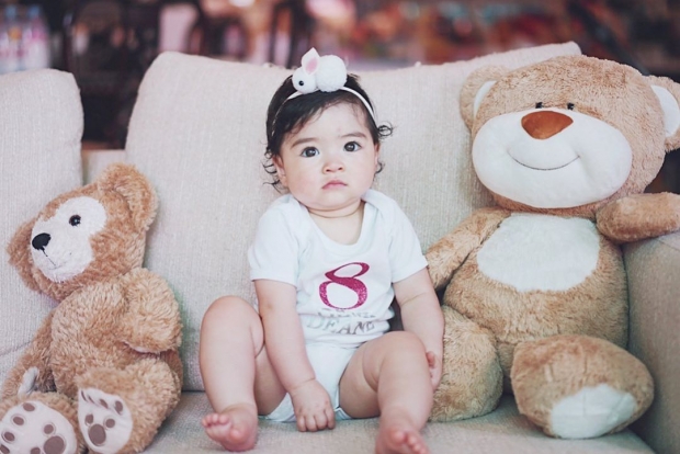 น้องเดมี่ ลูกสาว ลิเดีย-เเมทธิว อายุครบ 8 เดือน น่ารักน่าเอ็นดูมาก 