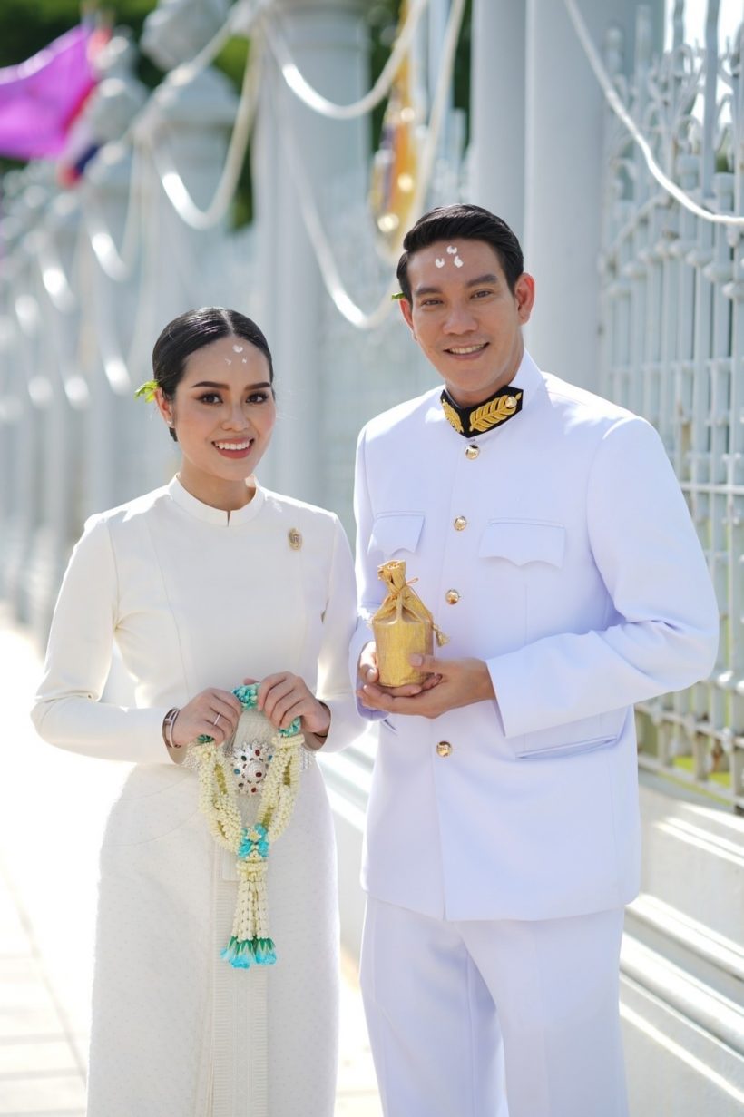 กรมสมเด็จพระเทพฯพระราชทานน้ำสังข์สมรส ให้ดีเจอิฐ กับ ว่าที่ภรรยา