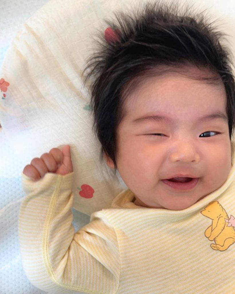 หลงเลยอ่ะ! น้องพีร์เจ ลูกชายพุฒ-จุ๋ยกินเก่งจ้ำม่ำแก้มน่าฟัดที่สุด