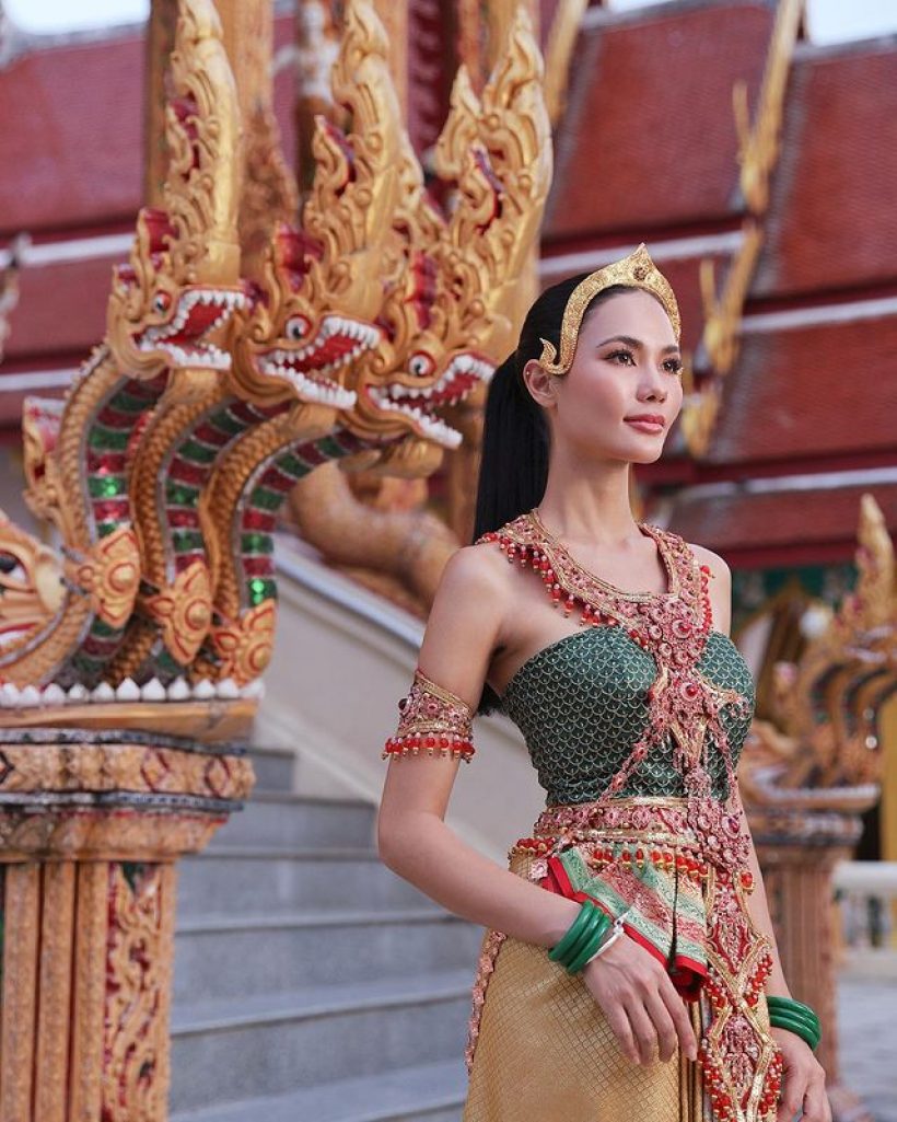 สวยเลอค่า! น้ำตาล ชลิตา โชว์ลีลาอ่อนช้อยงดงามรำบวงสรวงพ่อปู่