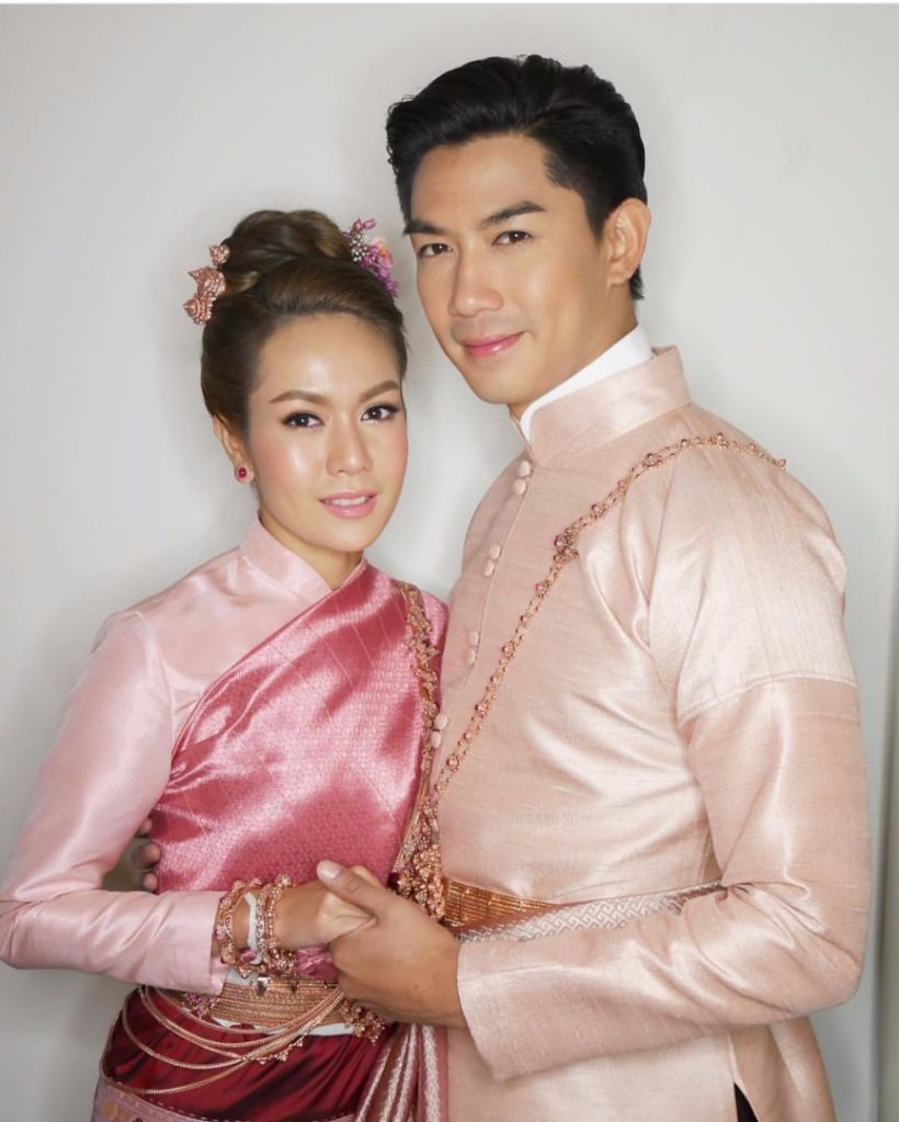 คู่รักดาราดังแฮปปี้แต่งงาน6ปี นับถอยหลังคลอดลูกสืบสกุลพระราชทาน