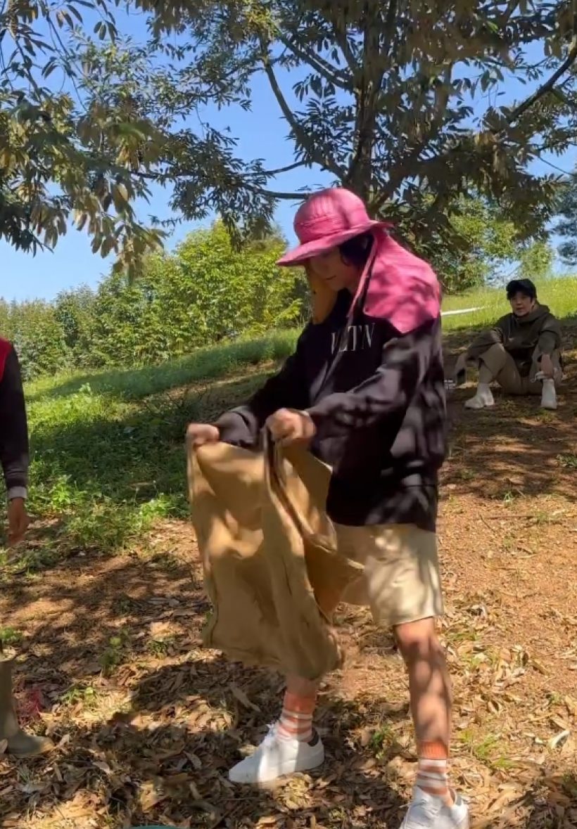 พระเอก100ล้านผันทำสวนทุเรียน ทำไร่เเบบใดหล่อระเบิดระเบ้อ