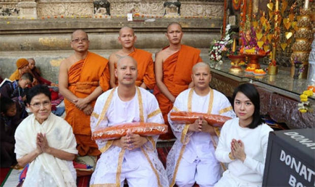 สาธุ!! ทีน-น็อต บวชแล้ว ถวายเป็นพระราชกุศลร.9-อุทิศให้ปอ ทฤษฎี