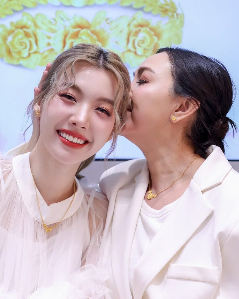 อึ้ง..ออม กรณ์นภัส เครียดหนัก คนขับรถขายข้อมูลส่วนตัวให้ซาแซงแลกเงิน-ของหรู