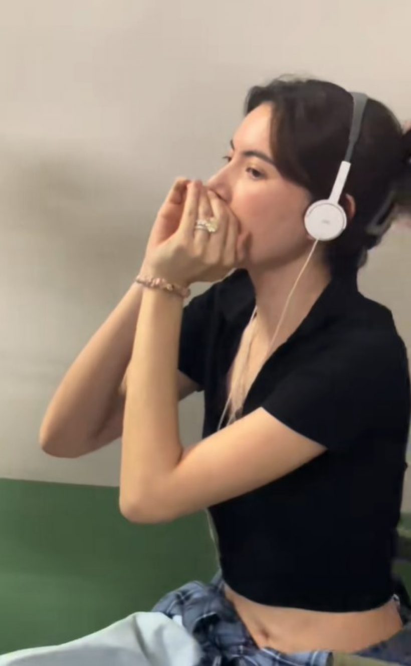 คลิปล่าสุด ใหม่-เต๋อ ทำงานด้วยกัน แต่โดนโฟกัสผิดจุด