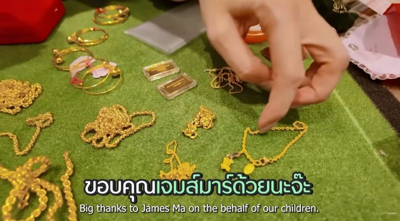 เปิดกรุทองรับขวัญ น้องมีก้า-น้องมีญ่า รวมมูลค่าแล้ว พ่อแม่ยังอึ้ง!!