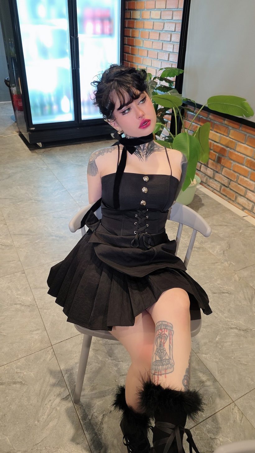 ปรางทิพย์ โต้ดราม่า! ร้านโพสต์แขวะไม่ร้องเพลงวันเกิดให้ลูกค้า