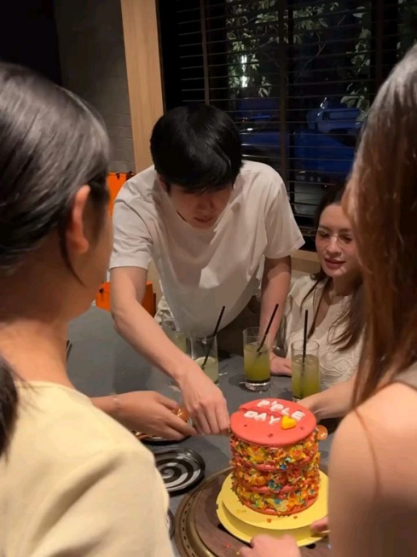 ส่อง แอฟ-นนกุล จากปาร์ตี้วันเกิดผจก.กรุ๊ปช็อตอย่างหวาน