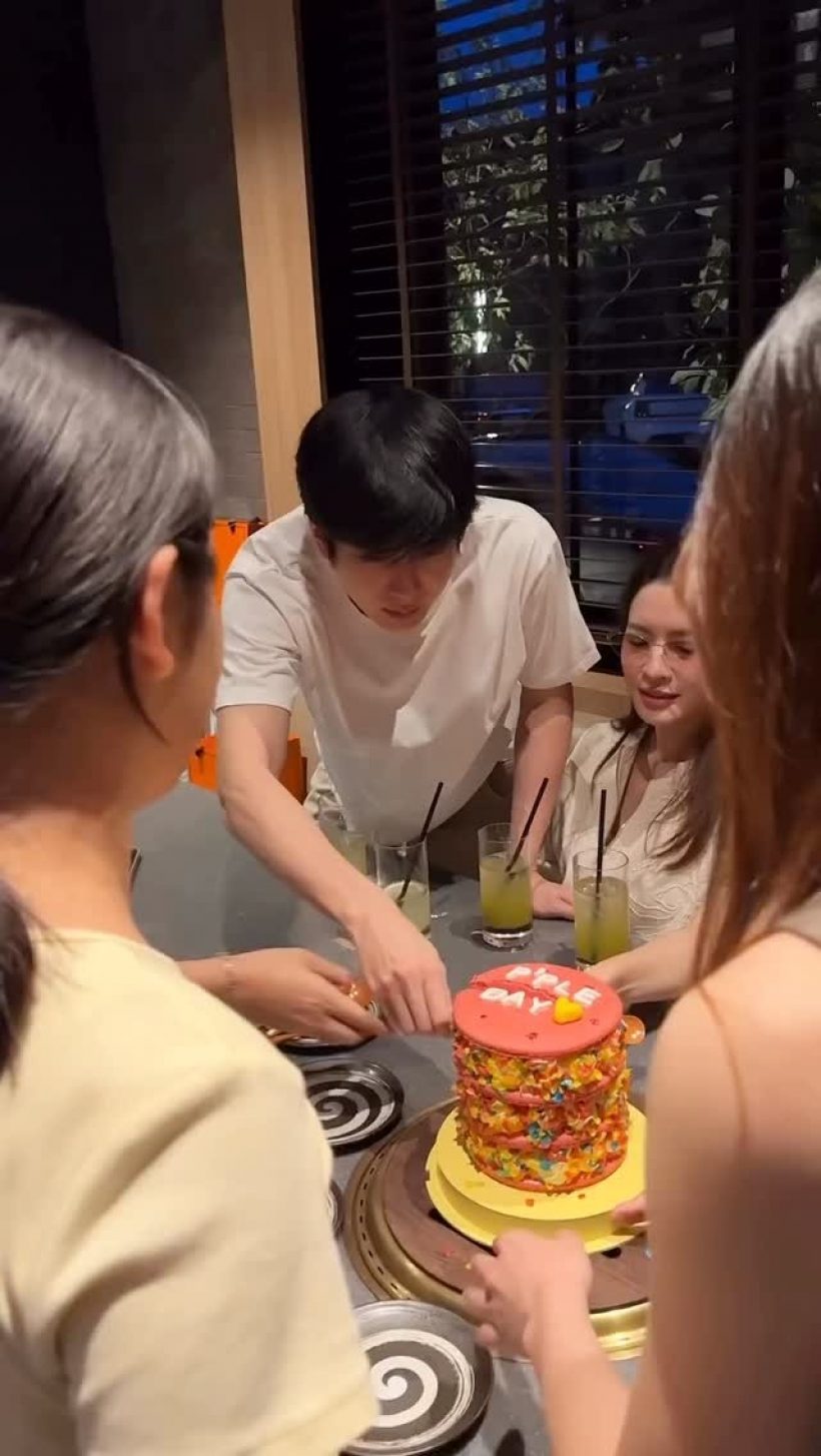 ส่อง แอฟ-นนกุล จากปาร์ตี้วันเกิดผจก.กรุ๊ปช็อตอย่างหวาน